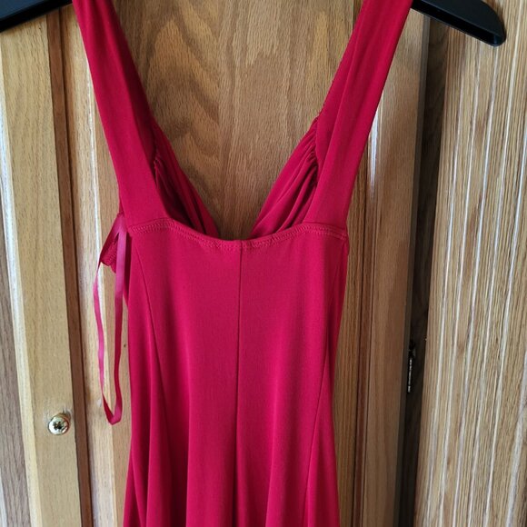 Red dress, polyester and spandex size small - Picture 4 of 5